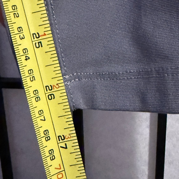 Lululemon Dress Pants 26.5” - Size 33 - Picture 2 of 3